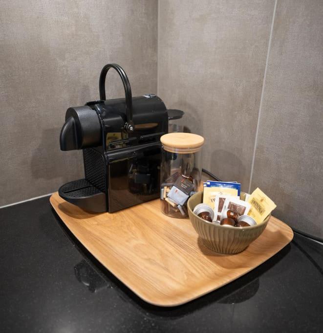 Appartement Spacieux Au Centre De La Gruyere Broc Екстериор снимка